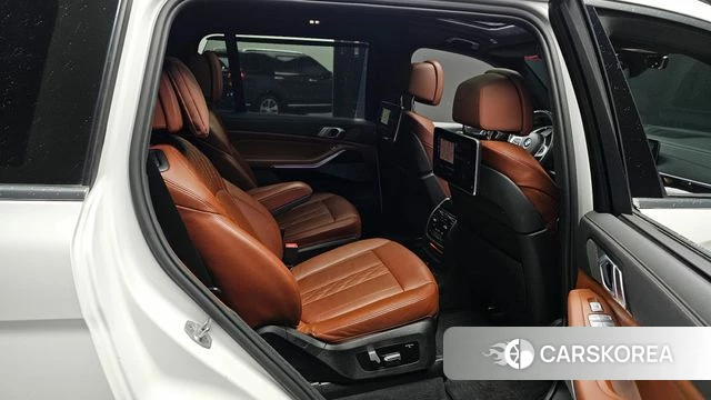 BMW X7 (G07) 2020 Белый из Кореи, фото 2