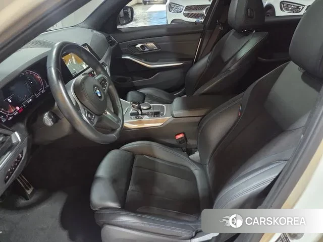 BMW 3 Series (G20) 2021 Белый из Кореи, фото 2