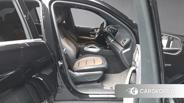 Mercedes-Benz GLE-Class W167 2023 Черный из Кореи, фото 2