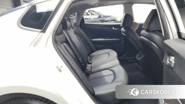 Kia The New K5 2nd generation 2019 Белый из Кореи, фото 2