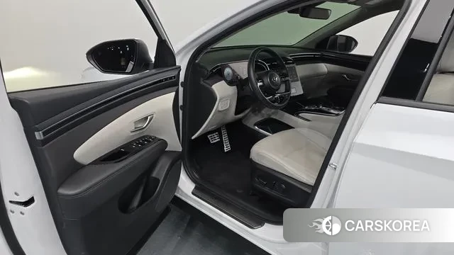 Hyundai Tucson (NX4) 2023 Белый из Кореи, фото 2