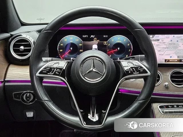 Mercedes-Benz E-Class W213 2020 Белый из Кореи, фото 2