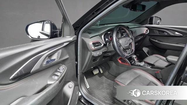 Chevrolet (GM Daewoo) Trailblazer 2021 Черный из Кореи, фото 2