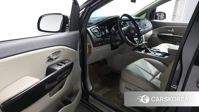 Kia The New Carnival 2020 Черный из Кореи, фото 2