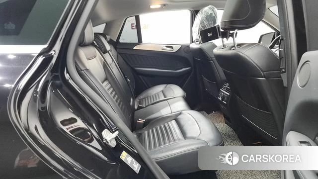 Mercedes-Benz GLE - Class W166 2018 Черный из Кореи, фото 2