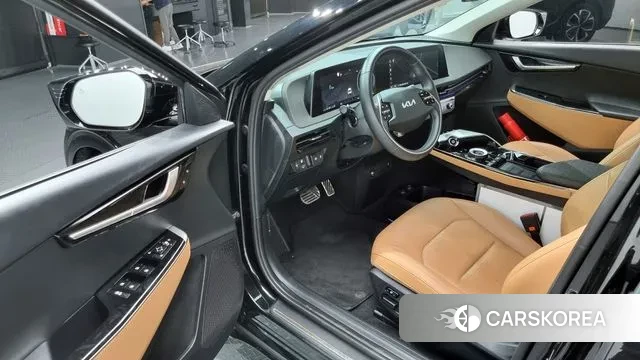 Kia EV6 2022 Черный из Кореи, фото 2