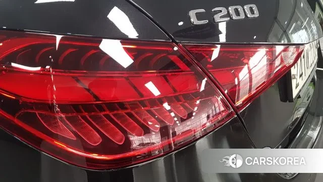 Mercedes-Benz C-Class W206 2022 Черный из Кореи, фото 2