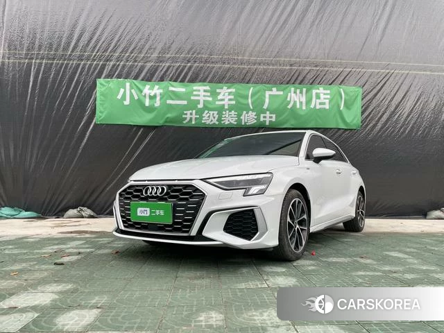 Audi A3 2023 Белый из Китая, фото 2
