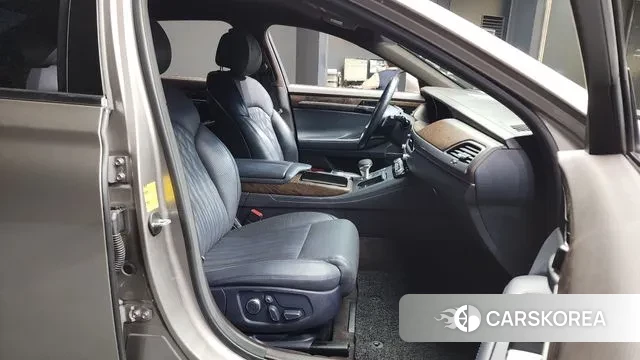 Genesis G90 2019 Песочный из Кореи, фото 2