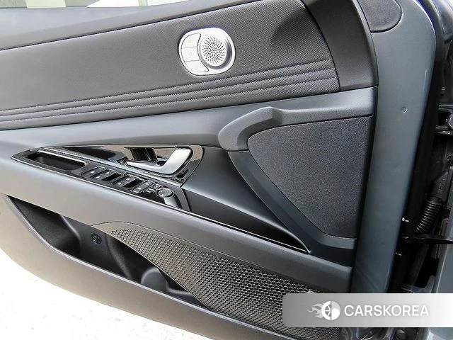 Hyundai The New Avante (CN7) 2024 Серый из Кореи, фото 2