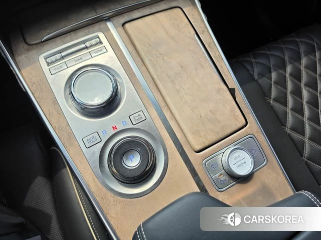 Genesis GV80 2023 Черный из Кореи, фото 2