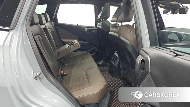 BMW X3 (G45) 2025 Цвет галактики из Кореи, фото 2
