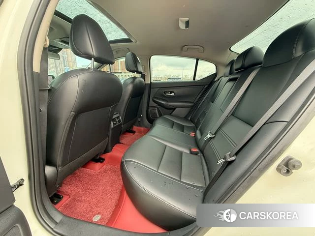Nissan Xuan Yi 2023 Белый из Китая, фото 2