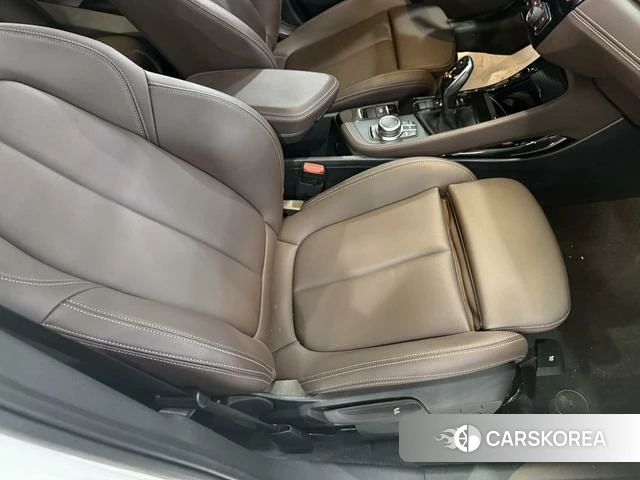 BMW X2 2023 Белый из Китая, фото 2