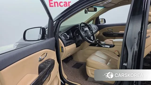 Kia The New Carnival 2018 Черный из Кореи, фото 2