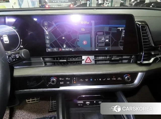 Kia Sportage 5th Generation Hybrid 2024 Белый из Кореи, фото 2