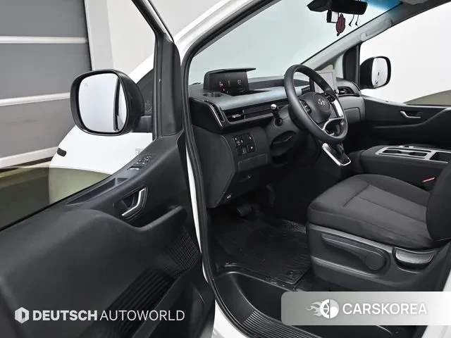 Hyundai Staria 2021 Белый из Кореи, фото 2