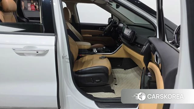 Kia Carnival 4th generation 2023 Белый из Кореи, фото 2