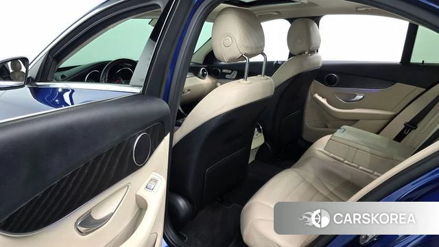 Mercedes-Benz C-Class W205 2019 Синий из Кореи, фото 2
