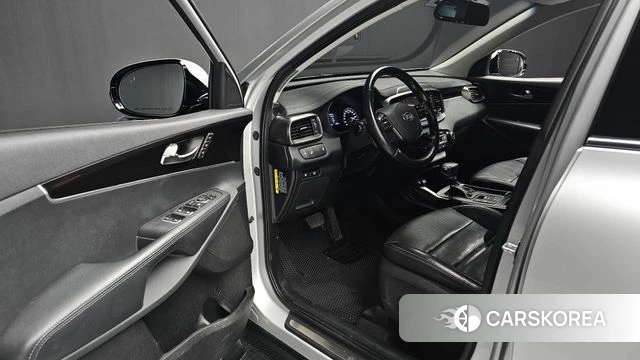 Kia The New Sorento 2018 Серебристо-серый из Кореи, фото 2