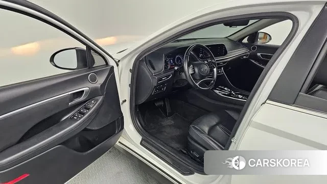 Hyundai Sonata (DN8) 2021 Белый из Кореи, фото 2