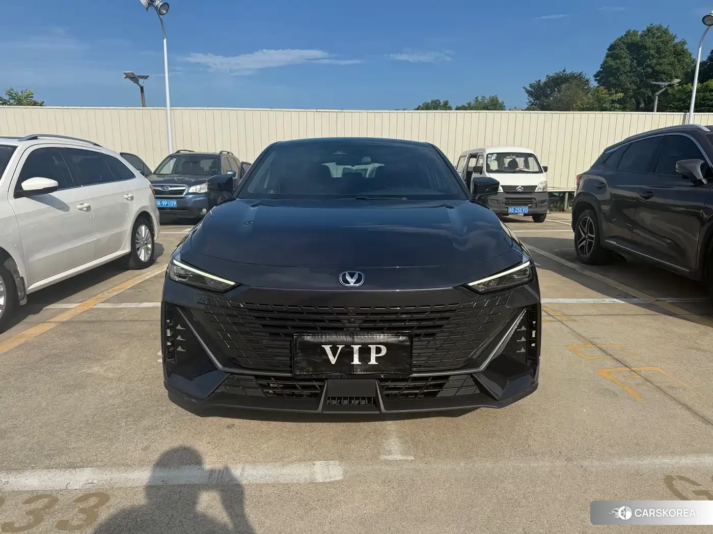 Chang'an UNI-V 2023 Silver/gray из Китая, фото 2