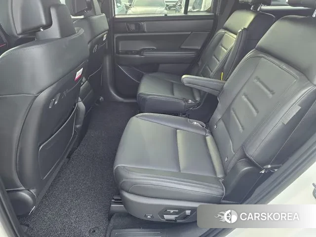 Hyundai Santa Fe (MX5) 2023 Белый из Кореи, фото 2