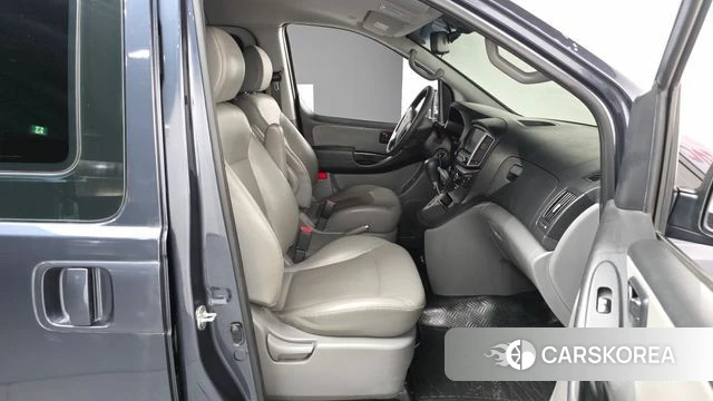 Hyundai The New Grand Starex 2018 Синий из Кореи, фото 2