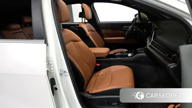 Kia Sportage 5th Generation 2024 Белый из Кореи, фото 2