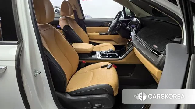 Kia Carnival 4th generation 2023 Белый из Кореи, фото 2