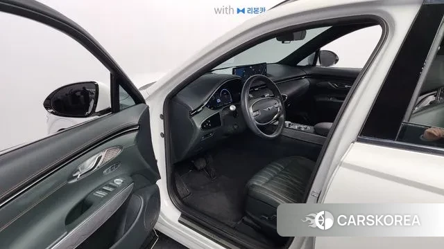 Genesis GV70 2021 Белый из Кореи, фото 2