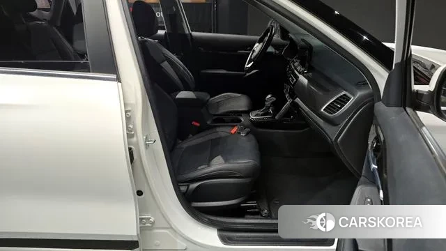 Kia Seltos 2021 Белый из Кореи, фото 2