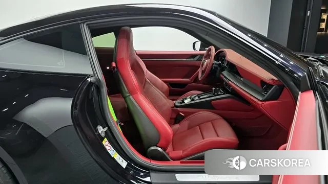 Porsche 911(992) 2024 Черный из Кореи, фото 2