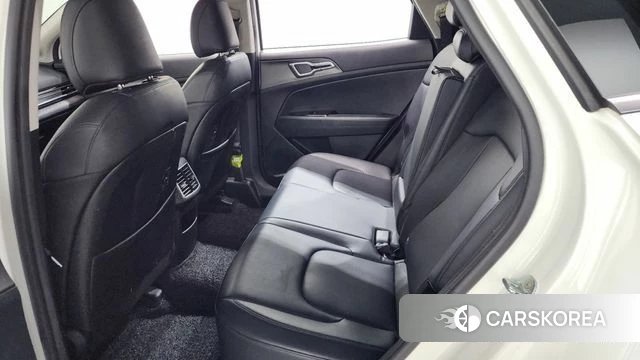 Kia Sportage 5th Generation Hybrid 2022 Белый из Кореи, фото 2