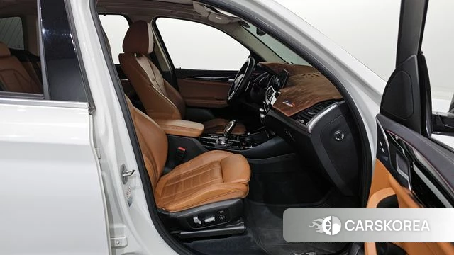 BMW X3 (G01) 2018 Белый из Кореи, фото 2