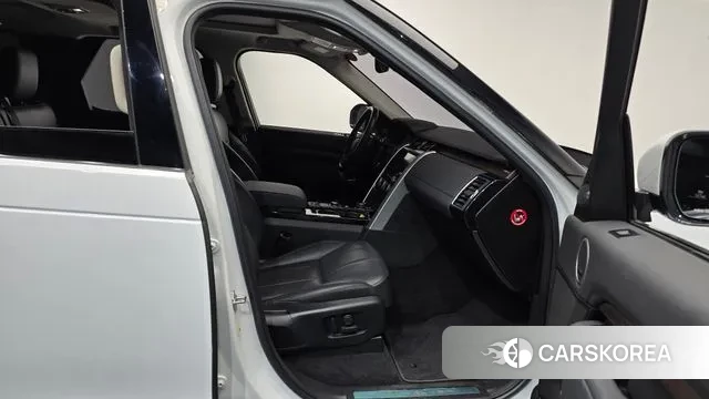 Land Rover Discovery 5 2018 Белый из Кореи, фото 2