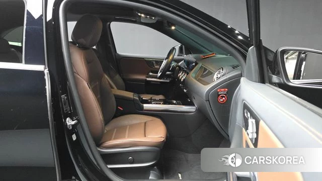 Mercedes-Benz GLA - Class H247 2020 Черный из Кореи, фото 2