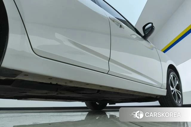 Nissan Xuan Yi 2022 Белый из Китая, фото 2