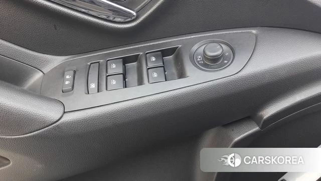 Chevrolet (GM Daewoo) The New Trax 2019 Белый из Кореи, фото 2