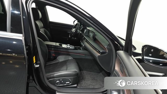Genesis G90 (RS4) 2022 Черный из Кореи, фото 2