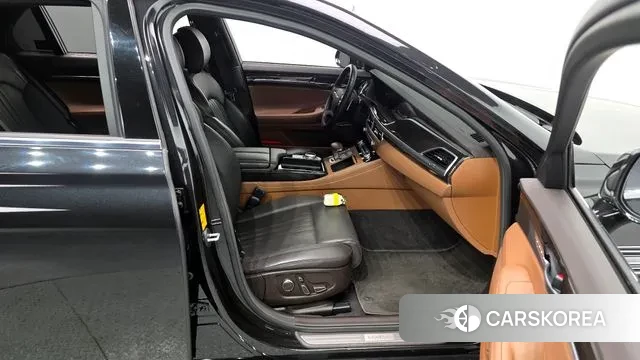 Genesis G90 2019 Черный из Кореи, фото 2