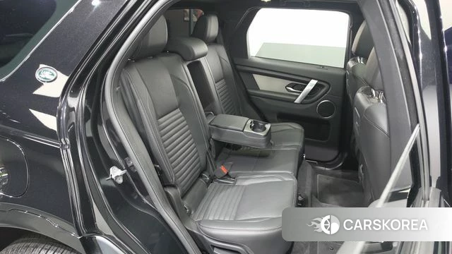 Land Rover Discovery Sports 2nd Generation 2025 Черный из Кореи, фото 2