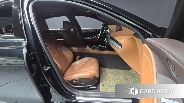 Genesis G80 (RG3) 2023 Черный из Кореи, фото 2