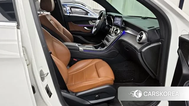 Mercedes-Benz GLC-Class X253 2020 Белый из Кореи, фото 2