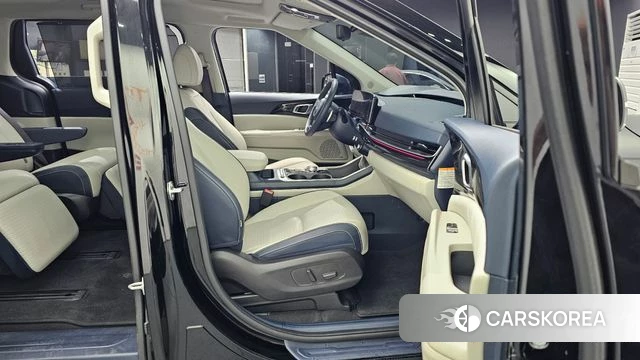 Kia The New Carnival 4th Generation 2024 Черный из Кореи, фото 2