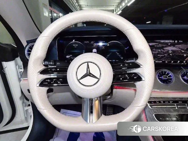 Mercedes-Benz E-Class W213 2021 Белый из Кореи, фото 2