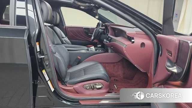 Lexus LS500h 5th generation 2018 Черный из Кореи, фото 2