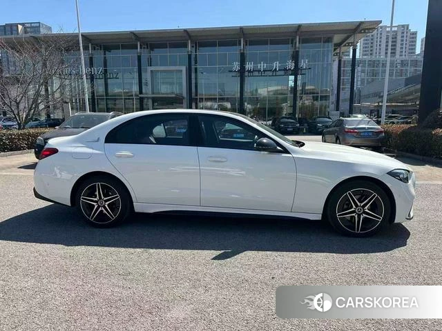 Mercedes-Benz Class C 2024 Белый из Китая, фото 2