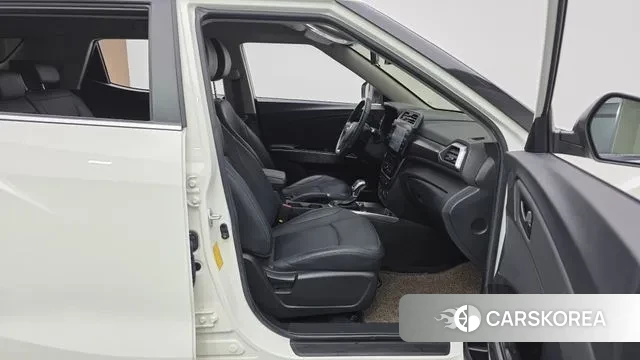 Ssangyong The New Tivoli Air 2023 Белый из Кореи, фото 2