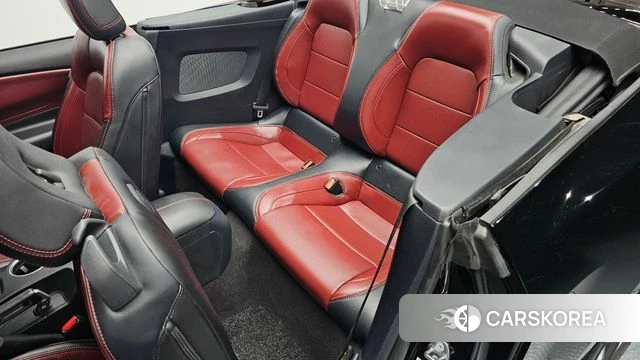 Ford Mustang 7th Generation 2024 Черный из Кореи, фото 2
